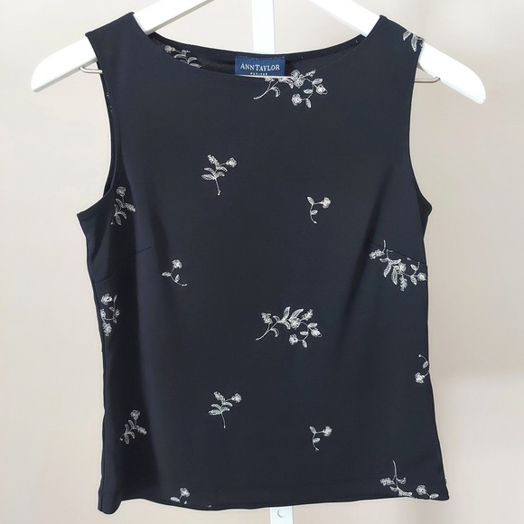 Ann Taylor Tops - Ann Taylor Petites Black Sleeveless Shell Top Floral Embroidery XSP Boat Neck